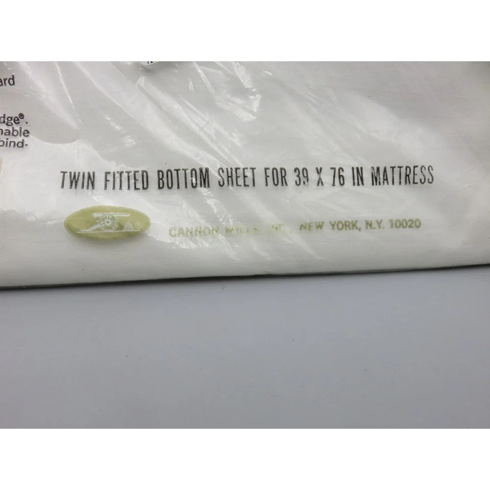 Vintage Cannon Royal Family Twin Fitted Bottom Sheet White No-Iron Percale USA